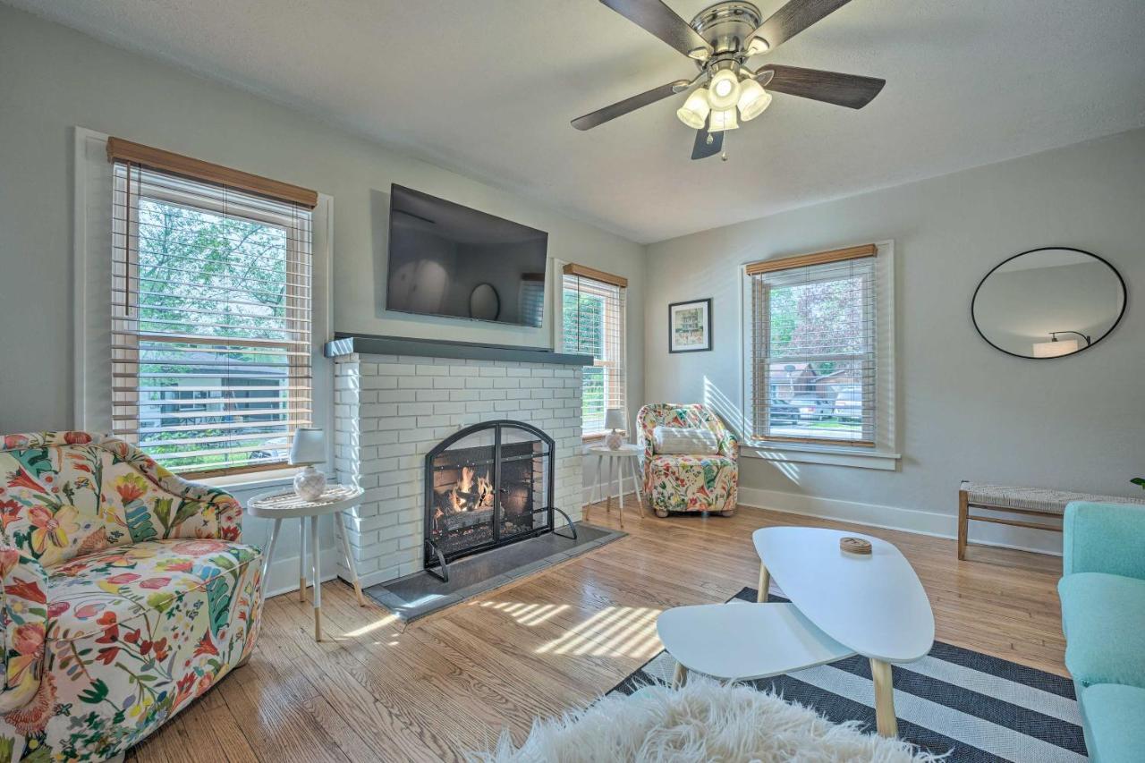 Benton Harbor Gracie Cottage With Hot Tub And Yard! 외부 사진