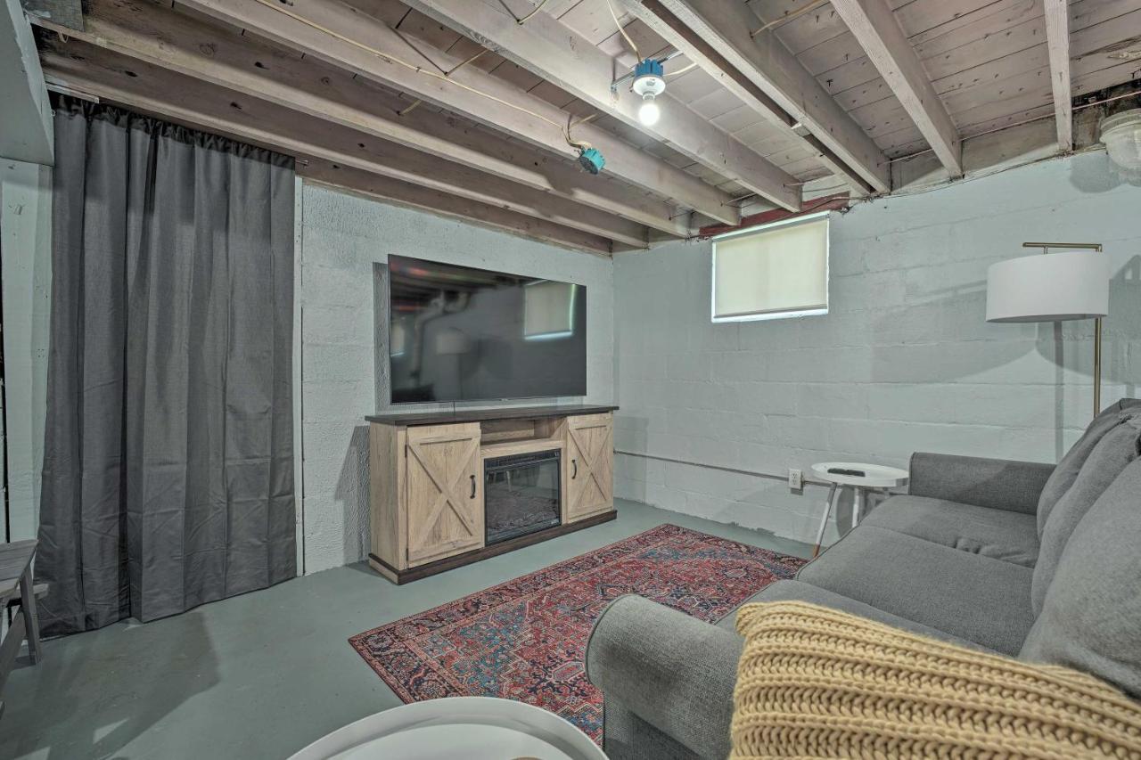 Benton Harbor Gracie Cottage With Hot Tub And Yard! 외부 사진